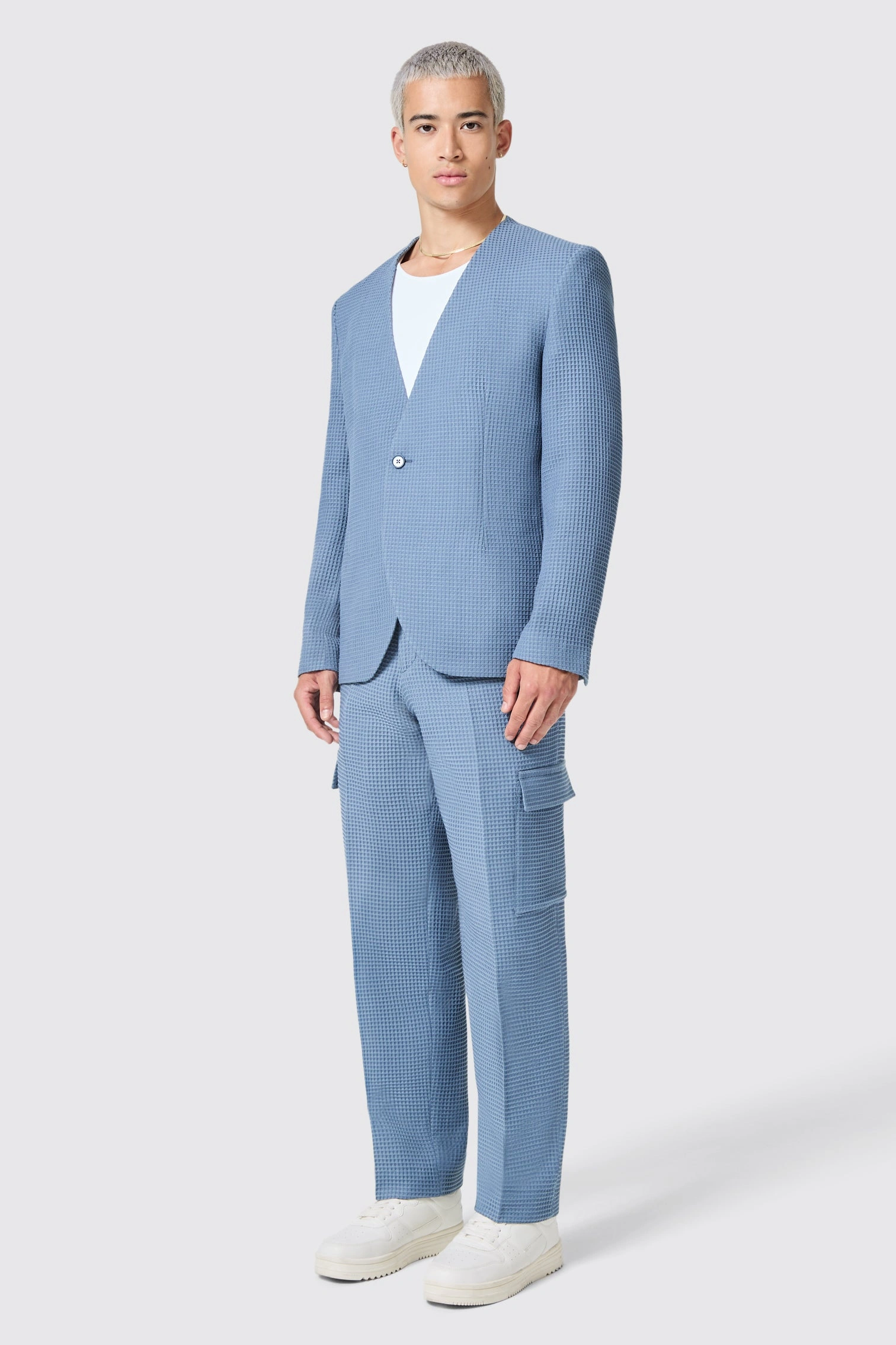 Pantaloni Anthony Blu Oversize Cotone Waffle Knit: Archivio. Un'eleganza rilassata. Sensazione di comfort assoluto.